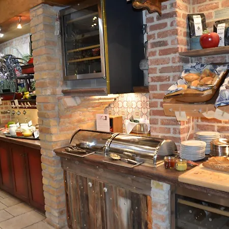 Gaestekiste Herberg Augsburg